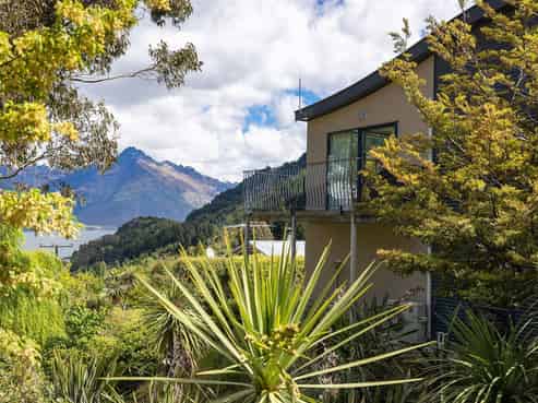 2B O'learys Paddock, Fernhill/Sunshine Bay