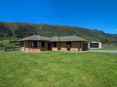 245 Te Kopia Road, Waikite Valley