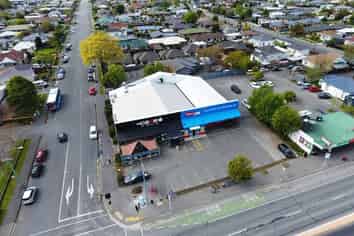 Lease opportunity - huge profile