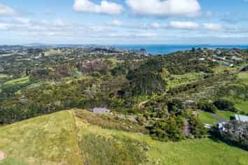 127 Sea View Road, Waiheke Island