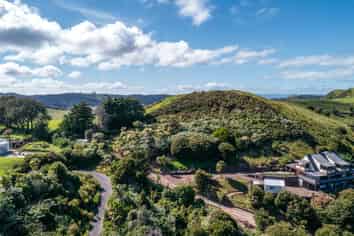 127 Sea View Road, Waiheke Island