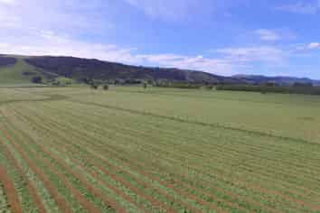 410 School Road, Outram