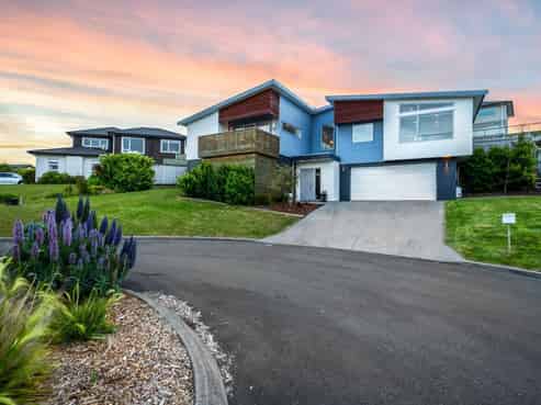 7 Aoraki Rise, Aotea