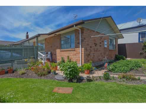 33 James Street, Kensington