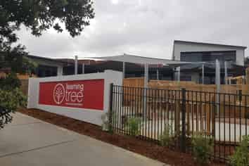 OWN A PIECE OF SILVERDALE'S EMERGING RETAIL DI...