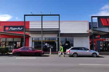 Spacious retail space in Ti Rakau Drive