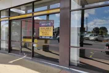 Spacious retail space in Ti Rakau Drive