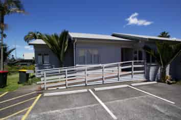 EXCEPTIONAL STANDALONE MEDICAL / OFFICE