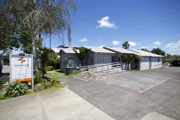 EXCEPTIONAL STANDALONE MEDICAL / OFFICE