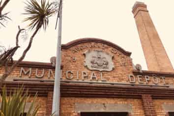 Retail in Victoria Park Available Now!