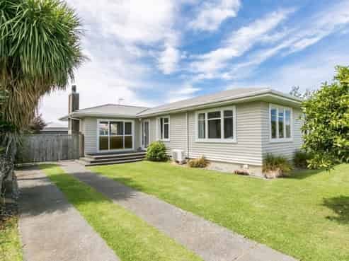 42 Shackleton Street, Maraenui