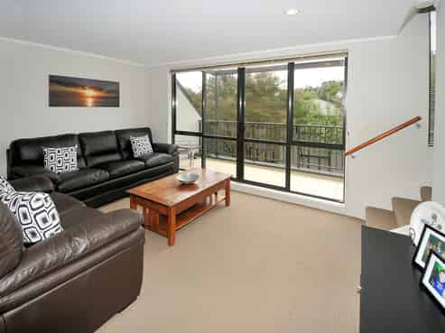 31/8 Flynn Street, Birkdale