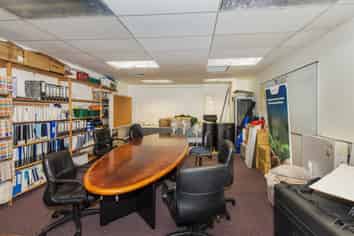 957m² PAPAKURA OFFICE