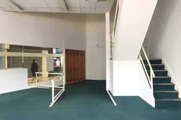 High Exposure Space for your Business