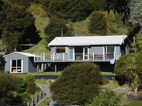 20 Quail Crescent, Takamatua