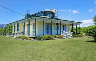 95 Long Plain Road, Takaka