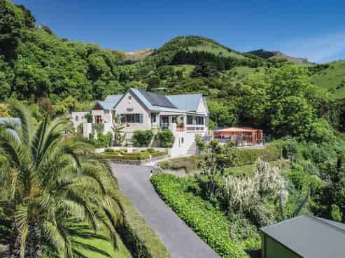 10 Purple Peak Road, Akaroa
