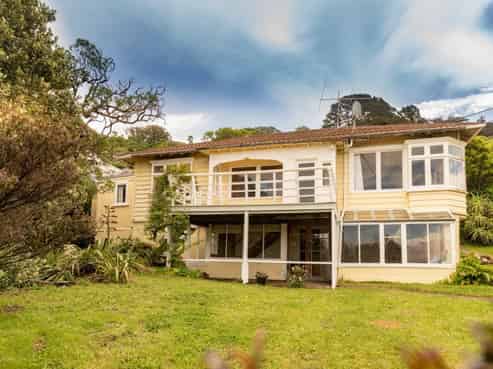 24 Rodrigo Road, Kilbirnie