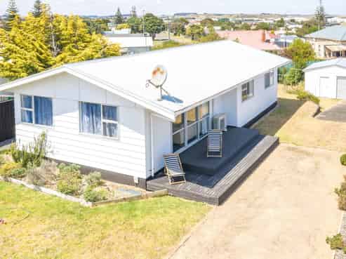 31 Cross Street, Castlecliff