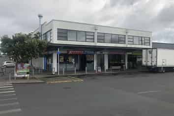 Top quality first floor office space for sale