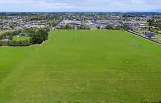 102 Racecourse Road, Allenton