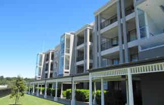 303/303/100 Napier Road, Hilltop