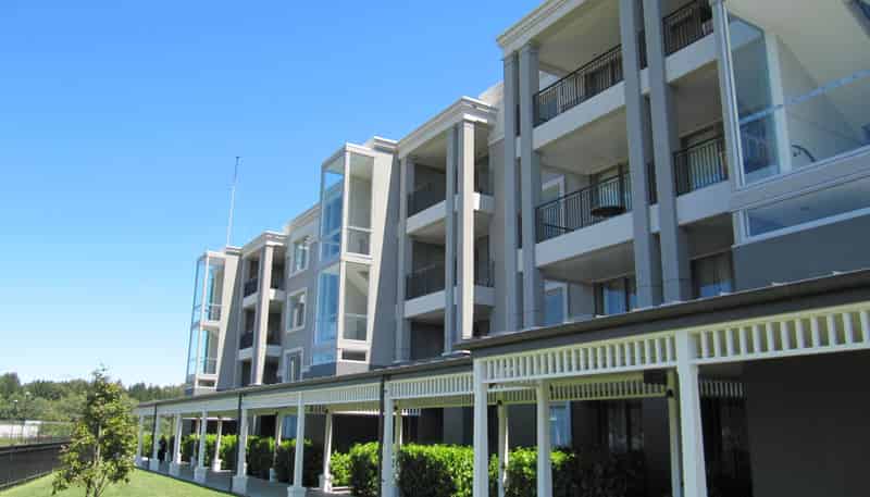 303/303/100 Napier Road, Hilltop