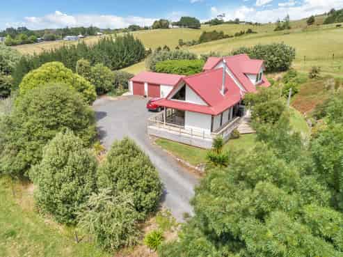 69 Lauries Drive, Kauri