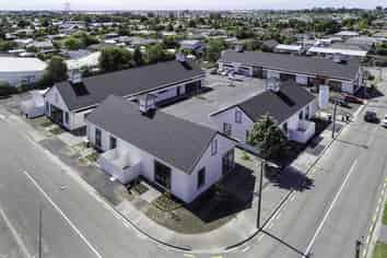 Occupy Or Invest In Self Storage Unit