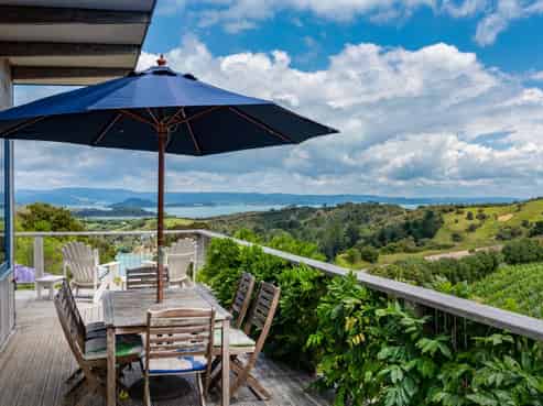 31 Cowes Bay Road, Waiheke Island