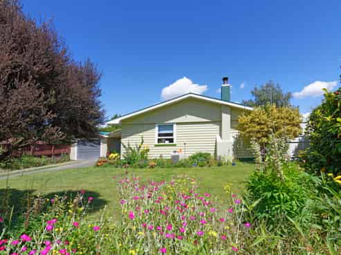 45 Matai Crescent, Tapawera