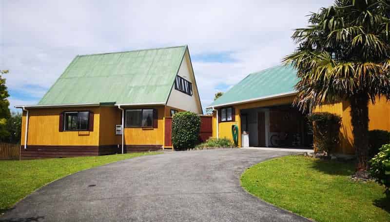 103 Silkwood Lane, Whangamata