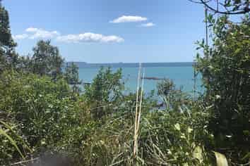 201 Howard Road, Orere Point