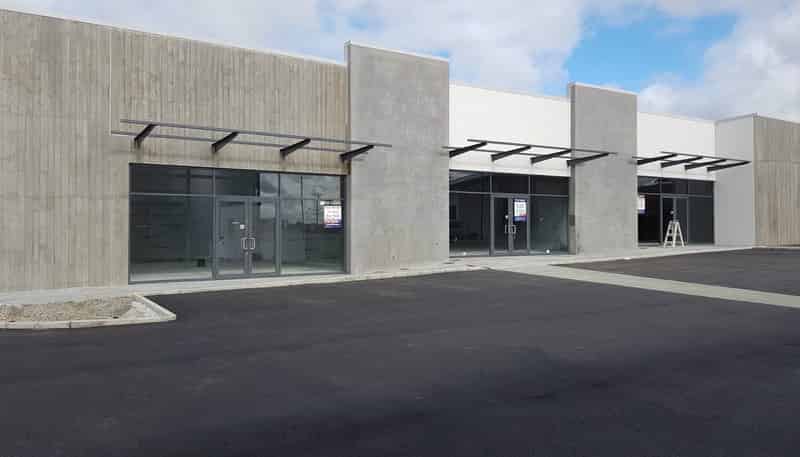 2A/2181 East Coast Road, Silverdale