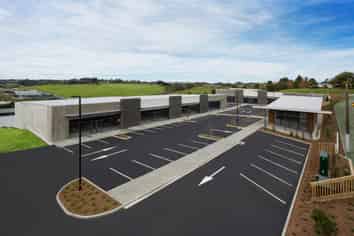 CALLING ALL INVESTORS AND OWNER/OCCUPIERS - TR...