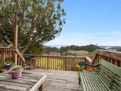 250 Paroa Bay Road, Russell