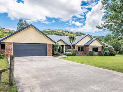 100 Maui Pomare Road, Paraparaumu