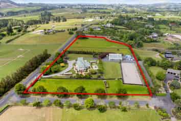 210 Clifton Road, Whitford