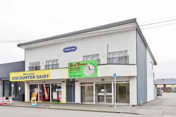 Retail/Hospitality - ** 3 Months Rent Free