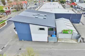 Retail/Hospitality - ** 3 Months Rent Free