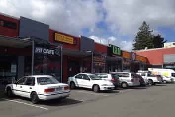 Be in the Centre of Johnsonville