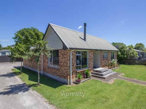 22 Neil Road, Fairy Springs