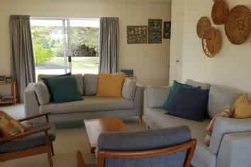 232 Rangi Ave, Whangamata