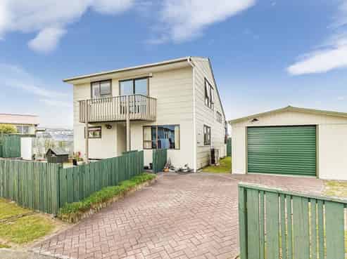33 Clipper Street, Titahi Bay