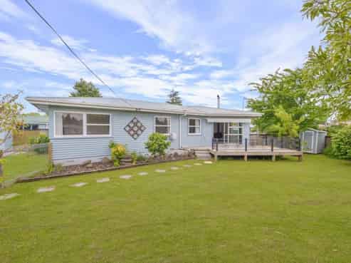 21 Jeanette Street, Glenview