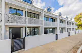 30 Claude Road, Epsom