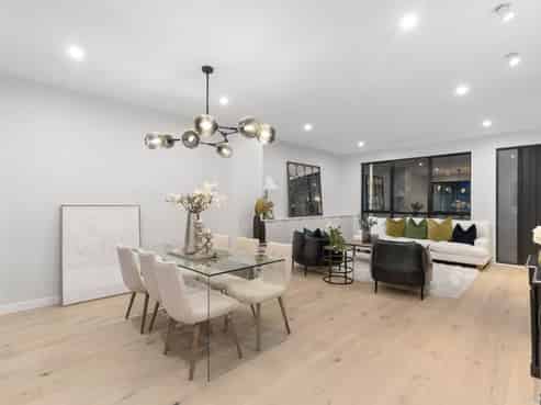 30 Claude Road, Epsom