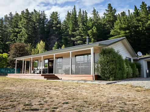 8 Kingan Road, Luggate