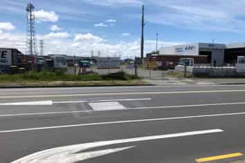 Secure Yard Space Middleton