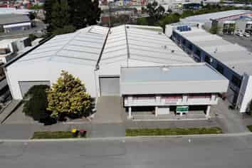 Large Factory/Workshop Facility